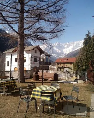 Tipica Casa Nelle Valli Di Lanzo *